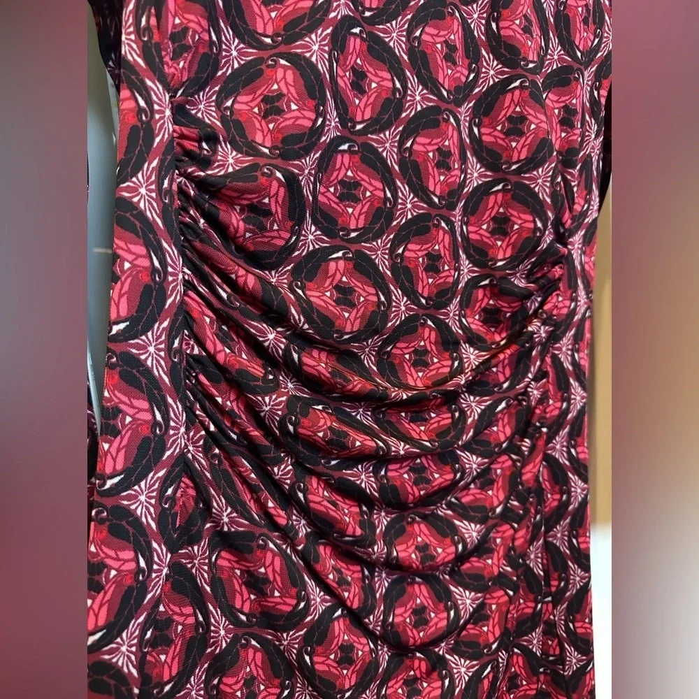 Tory Burch Elegant printed Red and Black Patterned knee length Dress size M